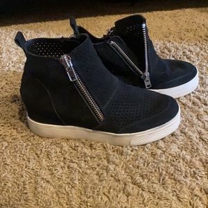 Black Steve Madden Wedges